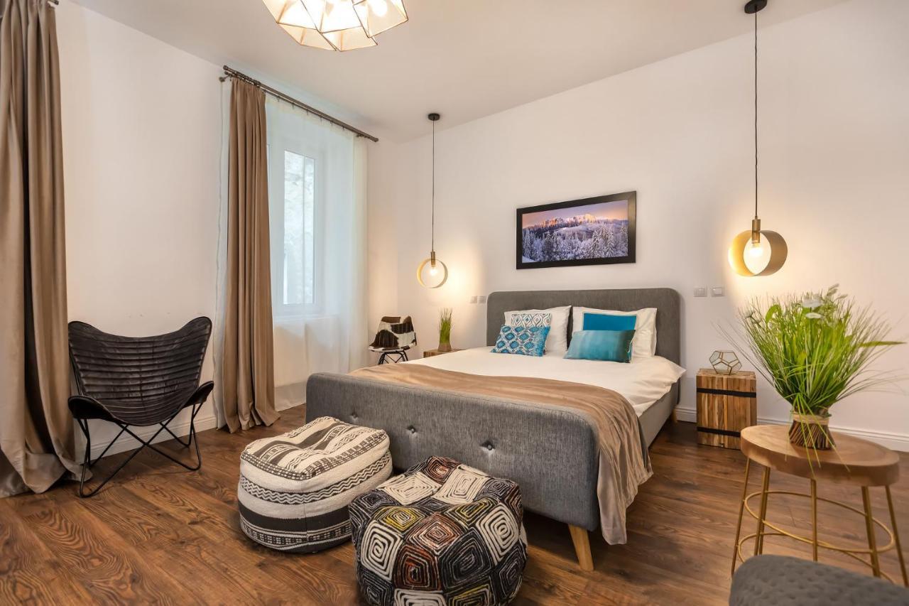 Venice Boutique Aparthotel 브라쇼브 외부 사진